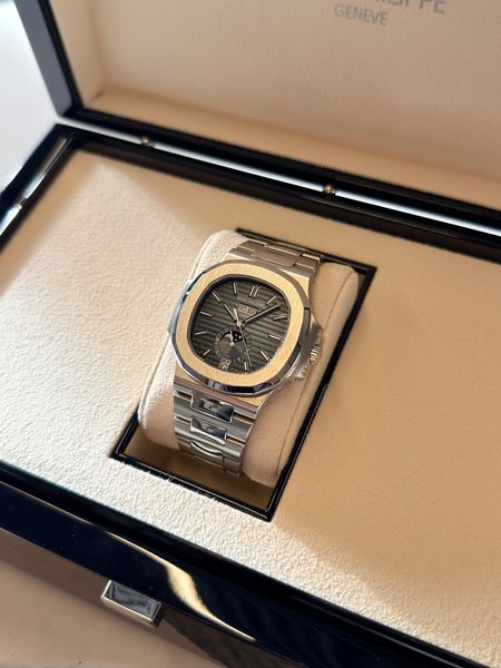 Patek Philippe Nautilus 5726/1A-014